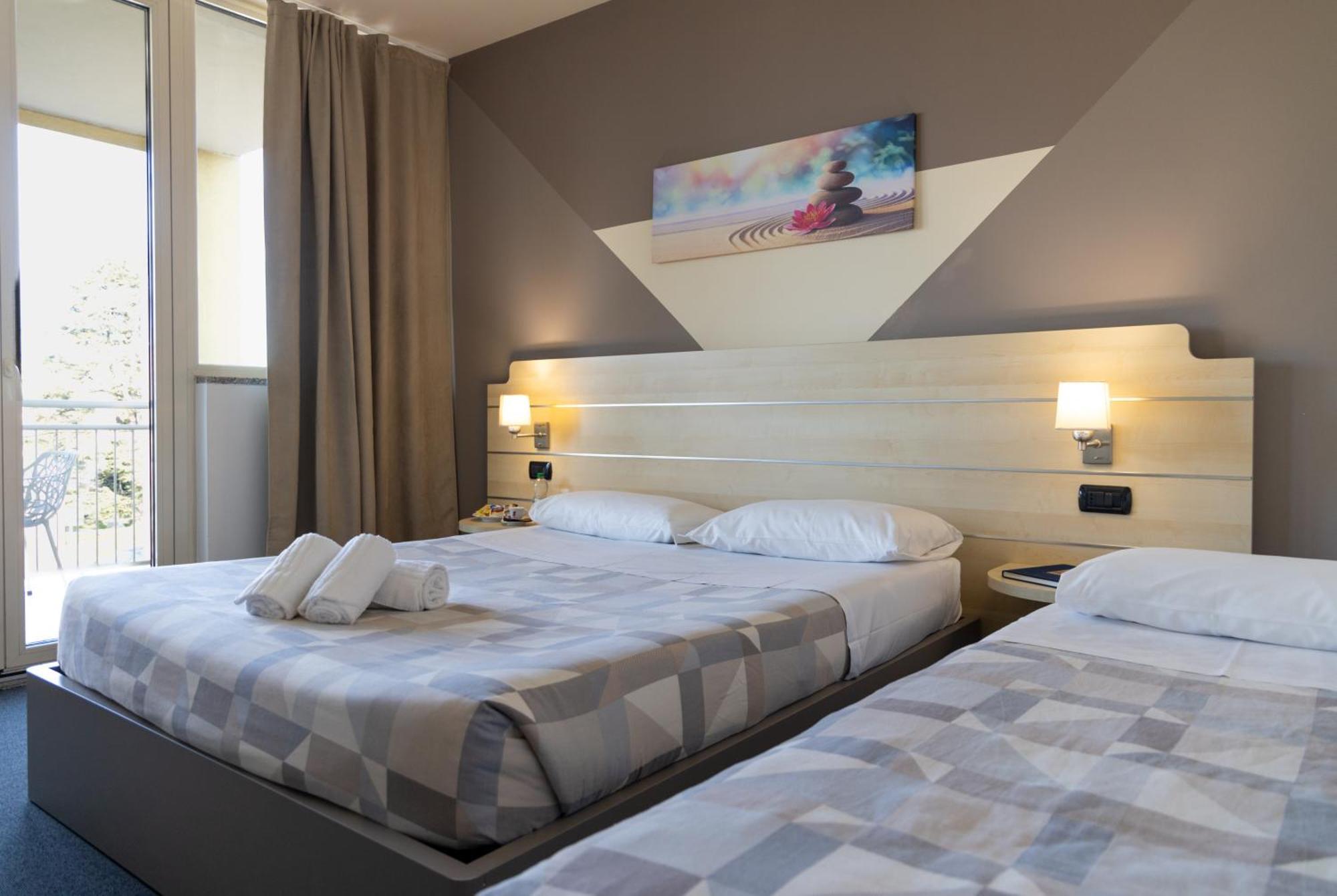 Hotel Giallo Noceto Dış mekan fotoğraf